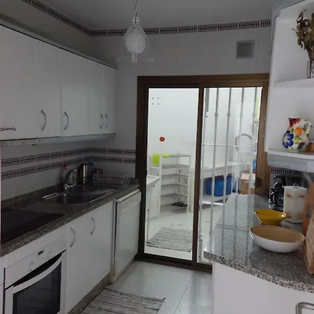 Adosado En Urb Flamingo Нерха