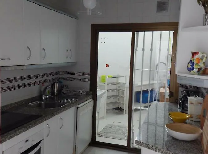 Adosado En Urb Flamingo Nerja