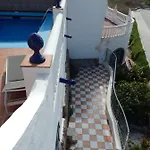 Adosado En Urb Flamingo * Nerja