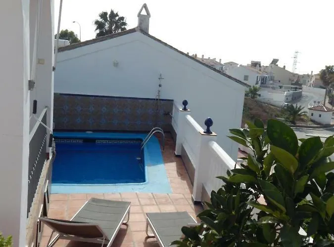 Adosado En Urb Flamingo Nerja