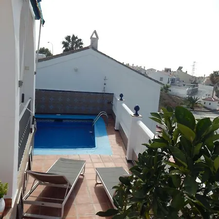 Adosado En Urb Flamingo Nerja