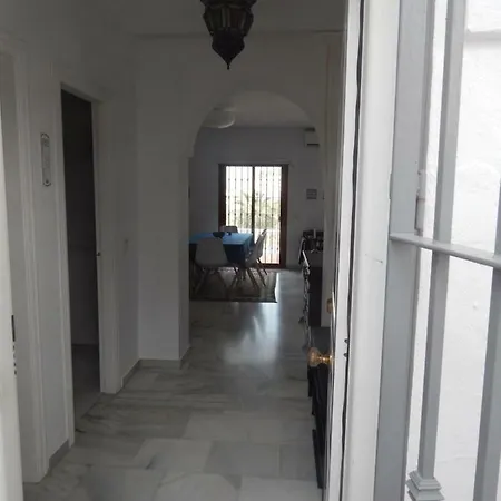 Adosado En Urb Flamingo Сasa de vacaciones Nerja